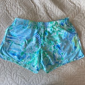 Lilly Pulitzer Ocean Trail Shorts - Medium